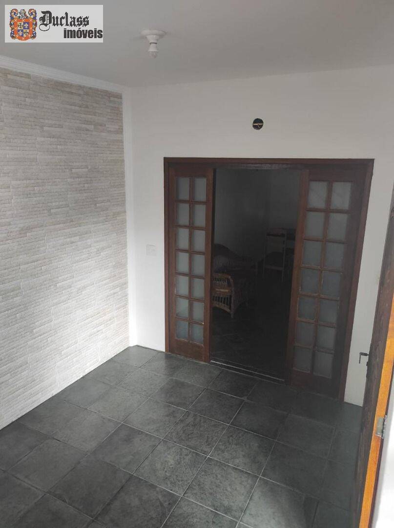 Chácara à venda com 4 quartos, 371m² - Foto 18