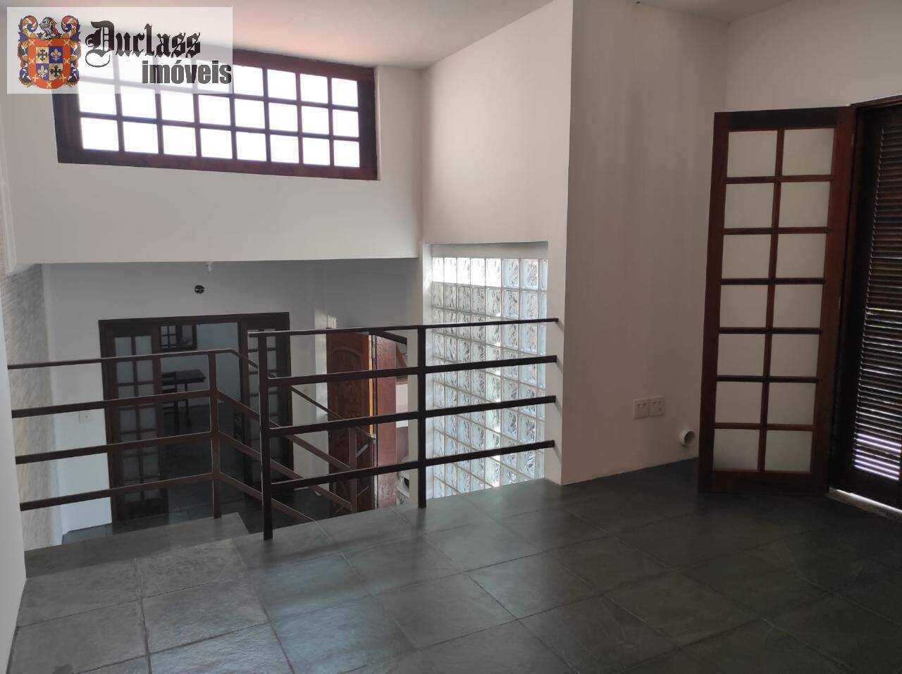 Chácara à venda com 4 quartos, 371m² - Foto 15