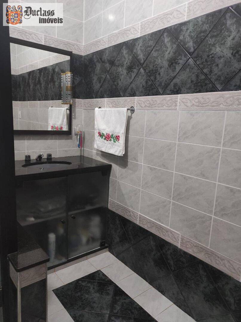 Chácara à venda com 4 quartos, 371m² - Foto 33