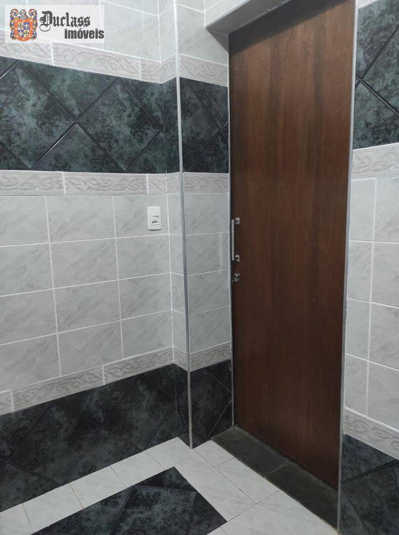 Chácara à venda com 4 quartos, 371m² - Foto 34