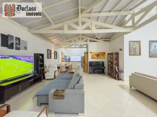 Chácara à venda com 5 quartos, 635m² - Foto 5
