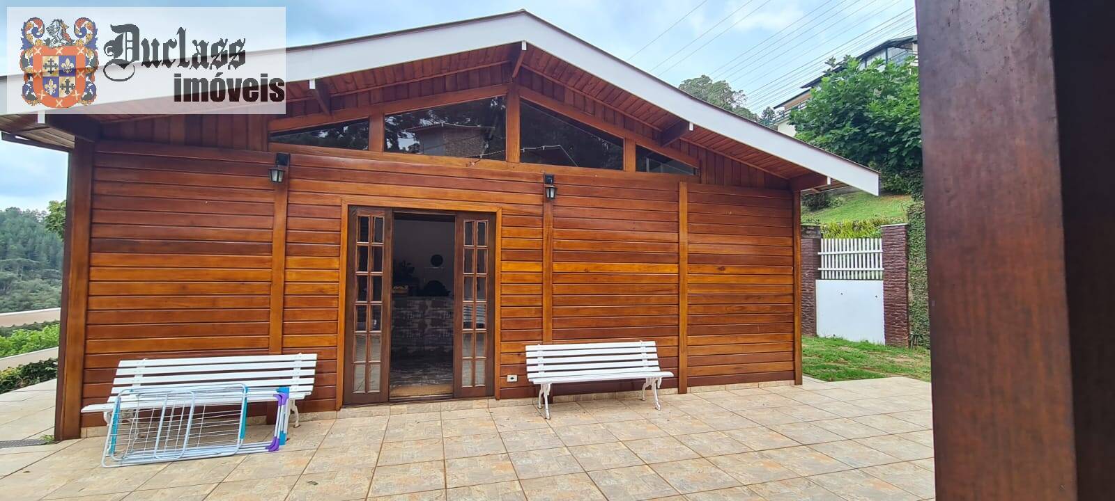 Chácara à venda com 4 quartos, 230m² - Foto 2