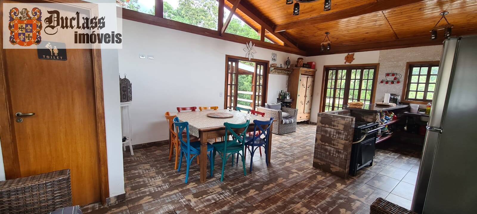 Chácara à venda com 4 quartos, 230m² - Foto 6