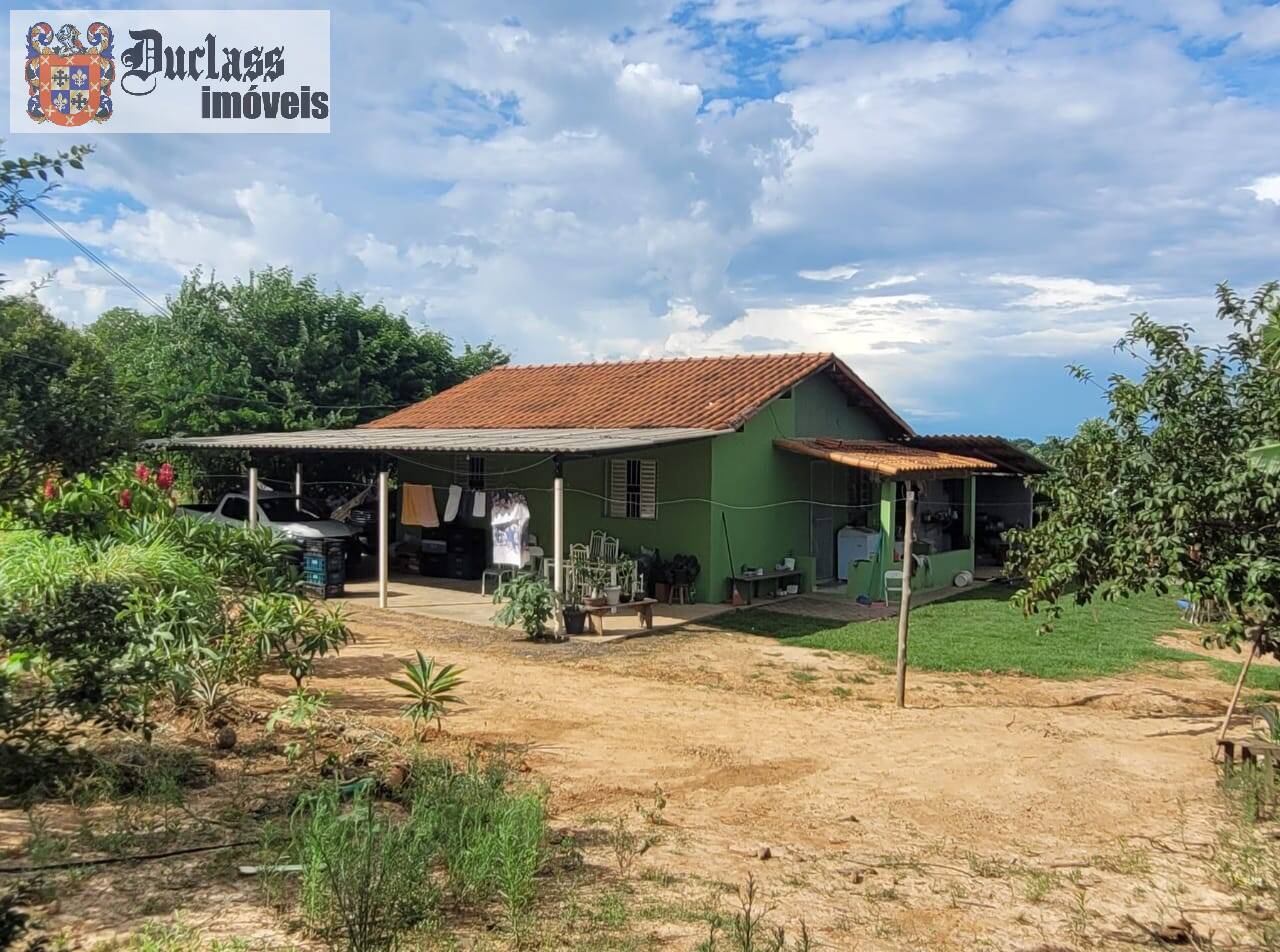 Sítio à venda com 2 quartos, 44500m² - Foto 2