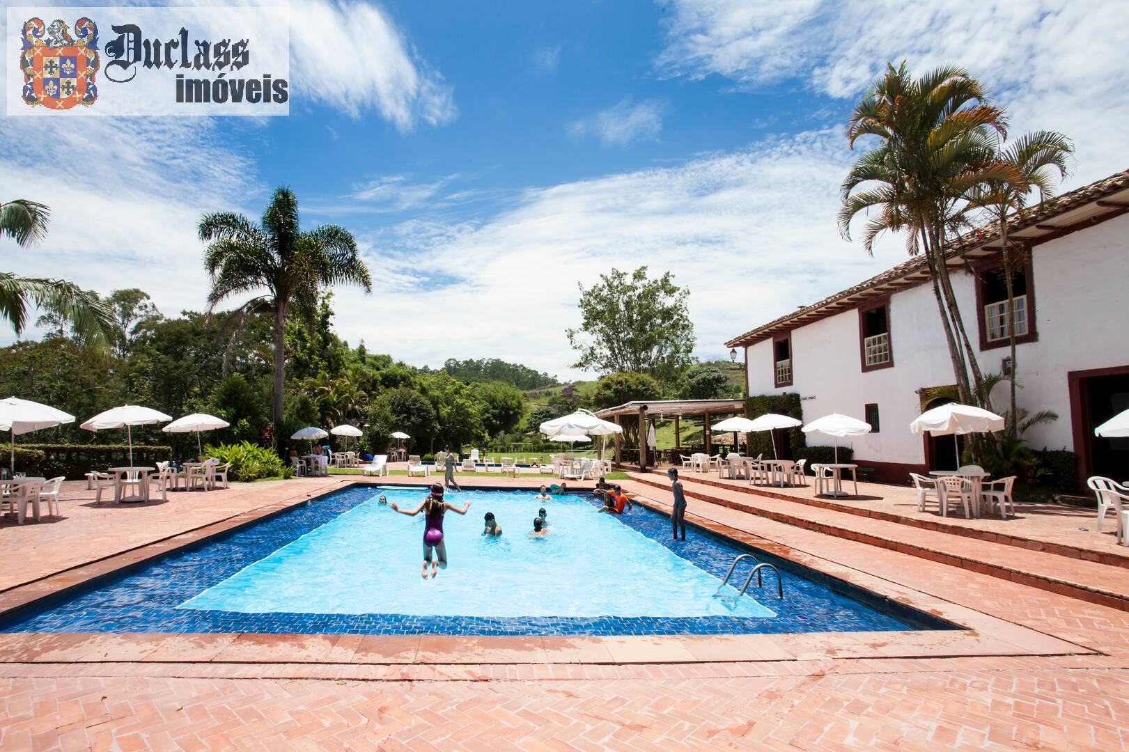 Prédio Inteiro à venda com 31 quartos, 4061m² - Foto 1
