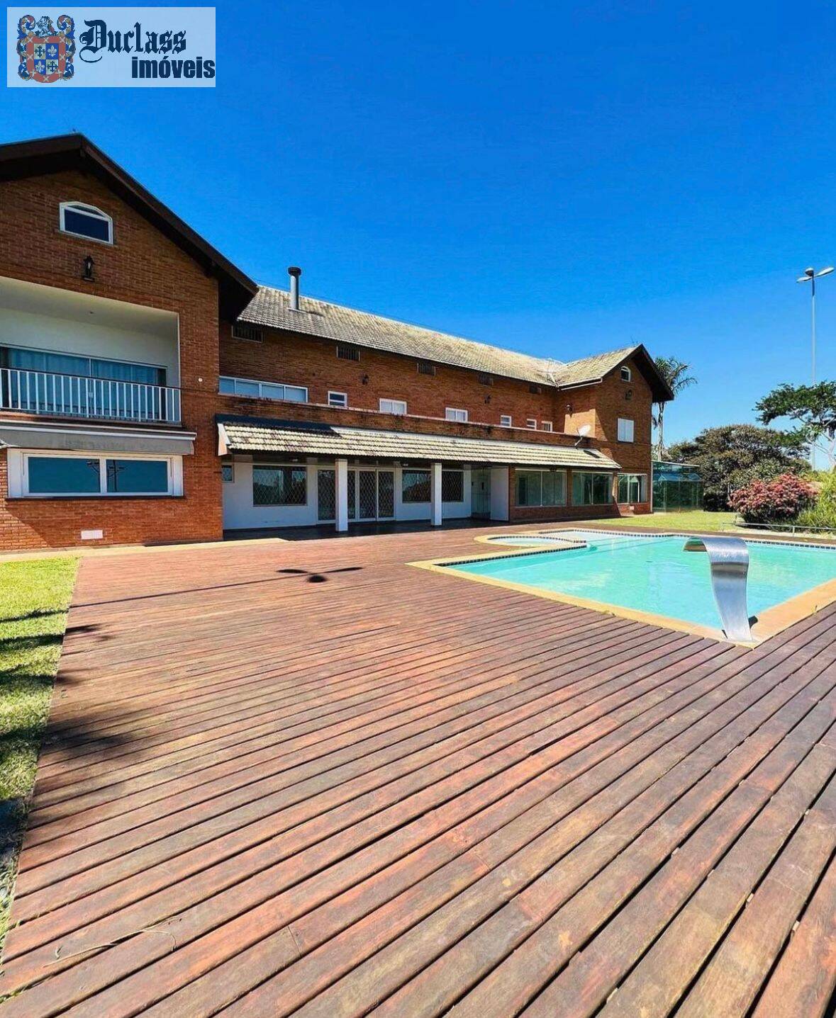 Casa, 8 quartos, 1100 m² - Foto 1