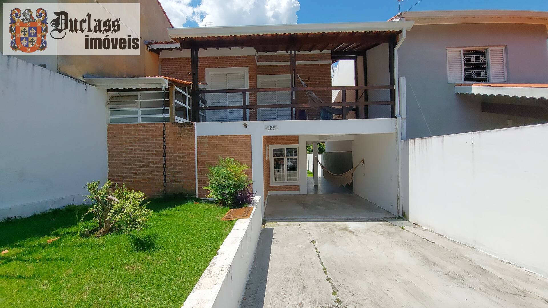 Casa à venda com 3 quartos, 122m² - Foto 2