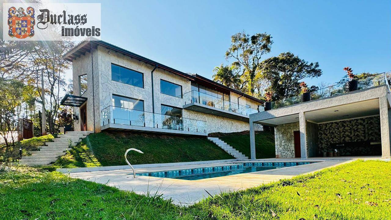Casa à venda com 4 quartos, 300m² - Foto 1