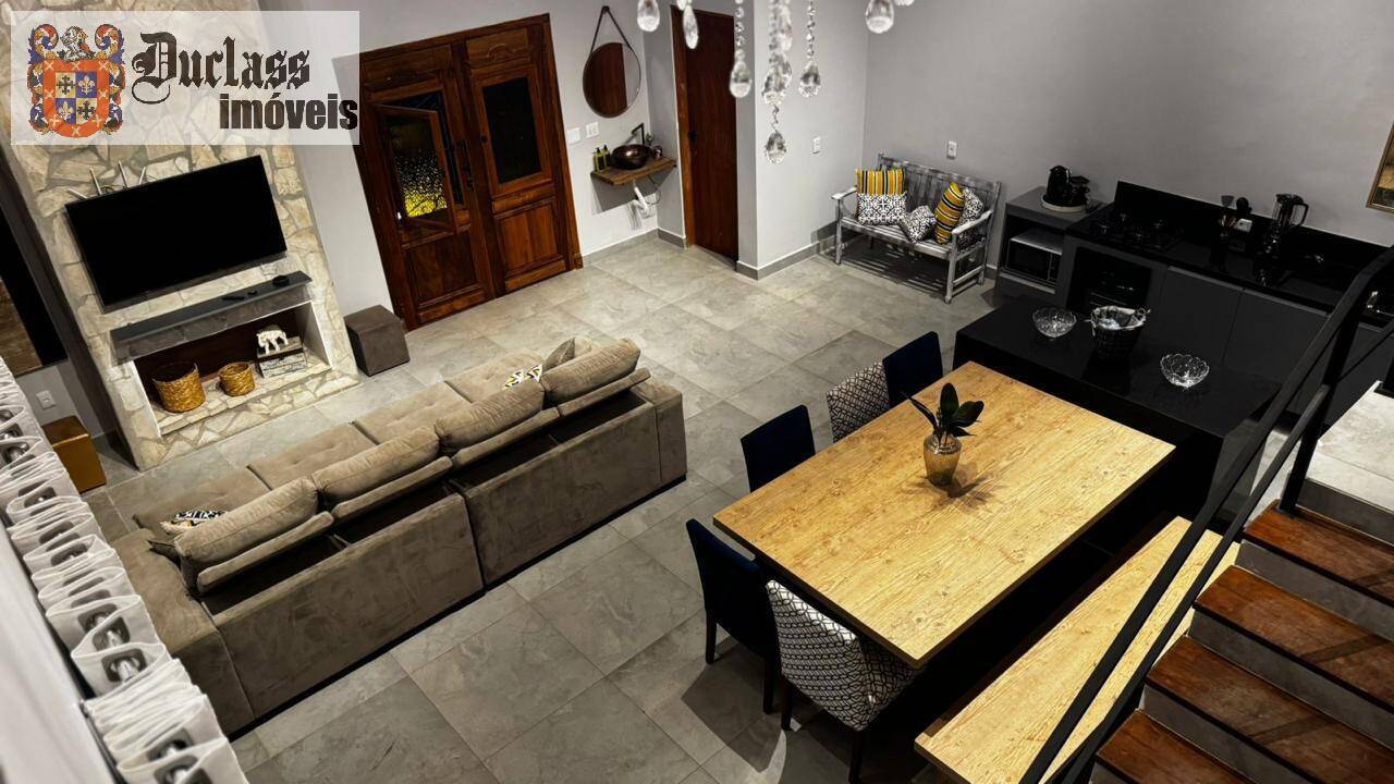 Casa à venda com 4 quartos, 300m² - Foto 14