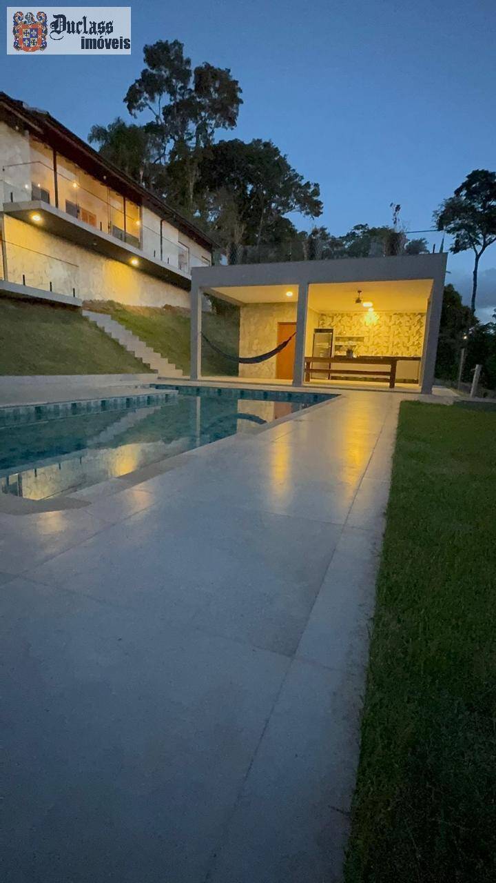 Casa à venda com 4 quartos, 300m² - Foto 15