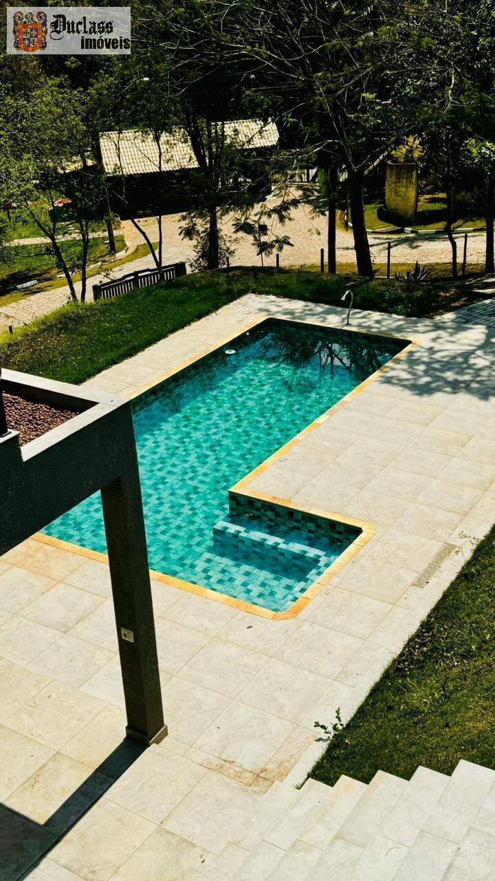 Casa à venda com 4 quartos, 300m² - Foto 25