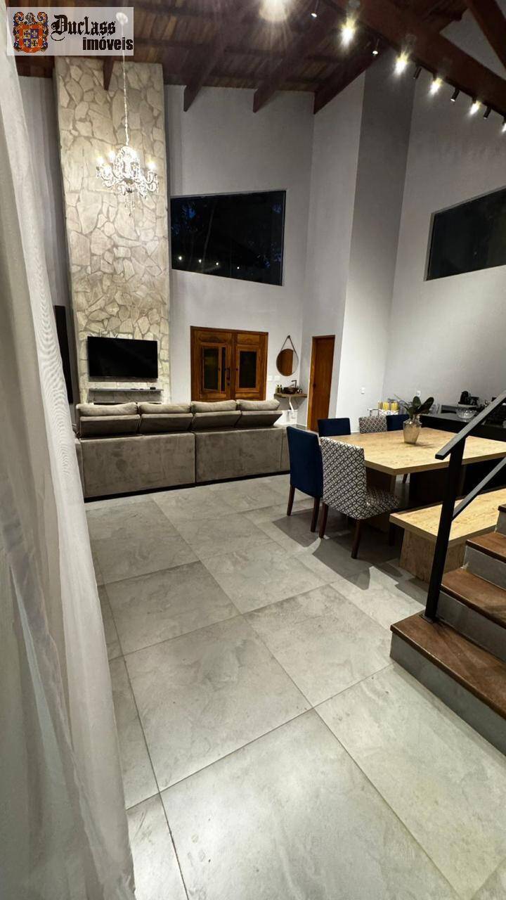 Casa à venda com 4 quartos, 300m² - Foto 21