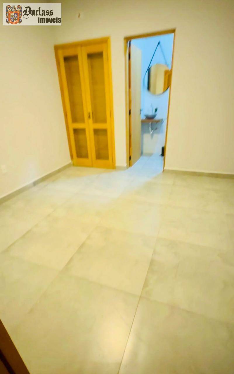 Casa à venda com 4 quartos, 300m² - Foto 26