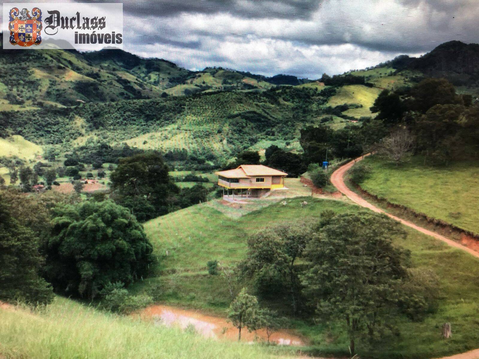 Chácara à venda com 2 quartos, 100m² - Foto 2