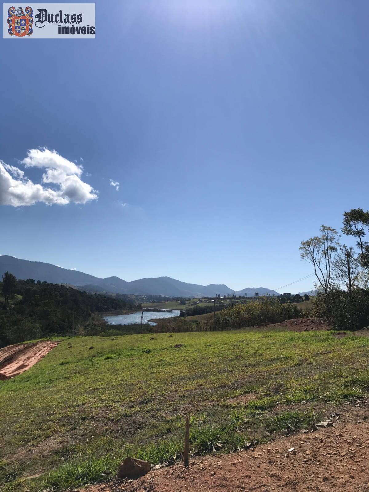 Terreno à venda, 1000m² - Foto 1