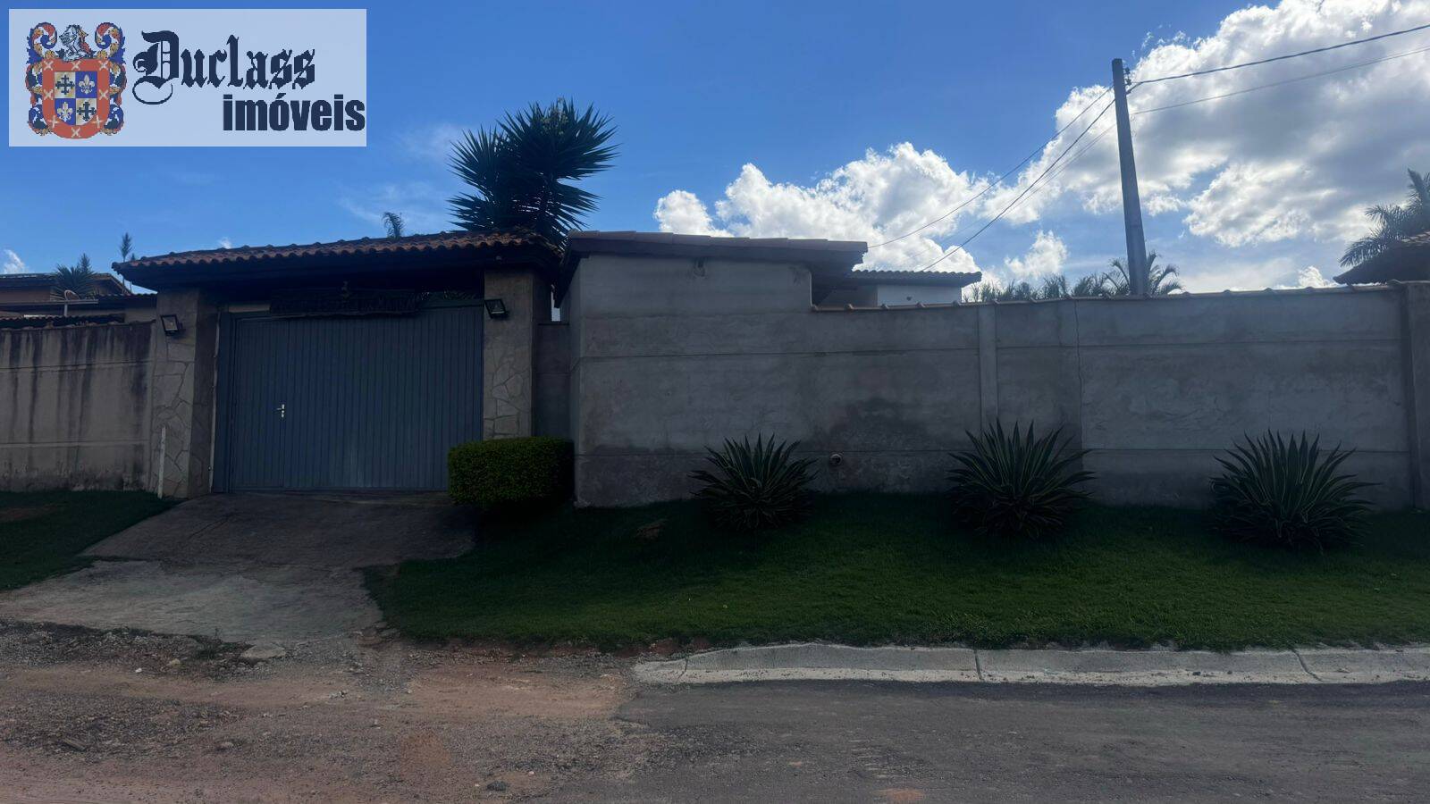 Chácara à venda com 3 quartos, 1300m² - Foto 2