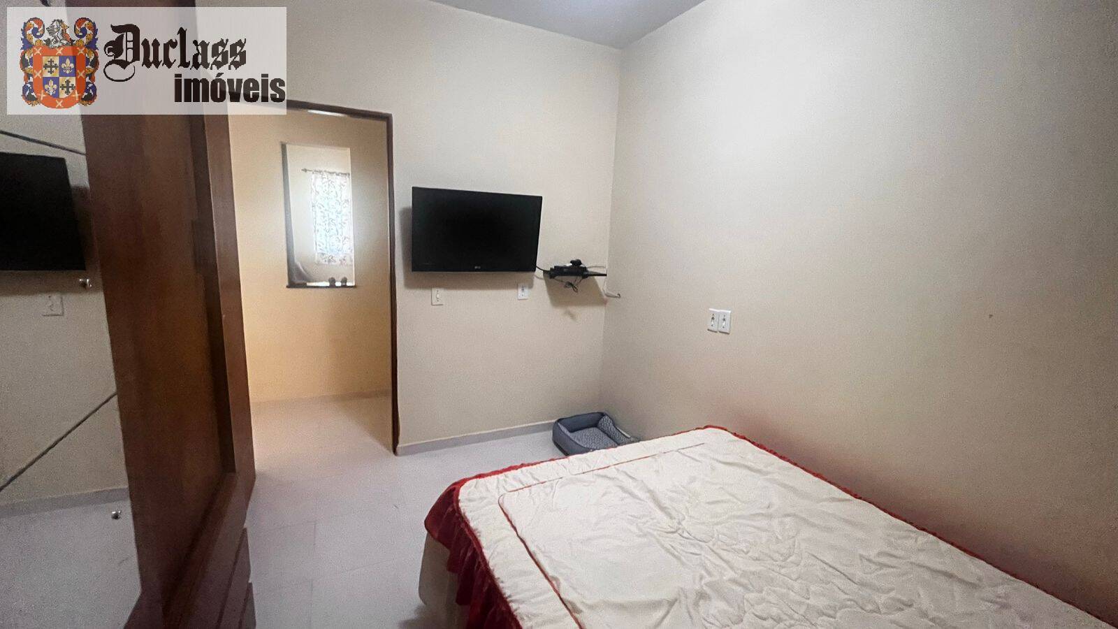 Chácara à venda com 3 quartos, 1300m² - Foto 12