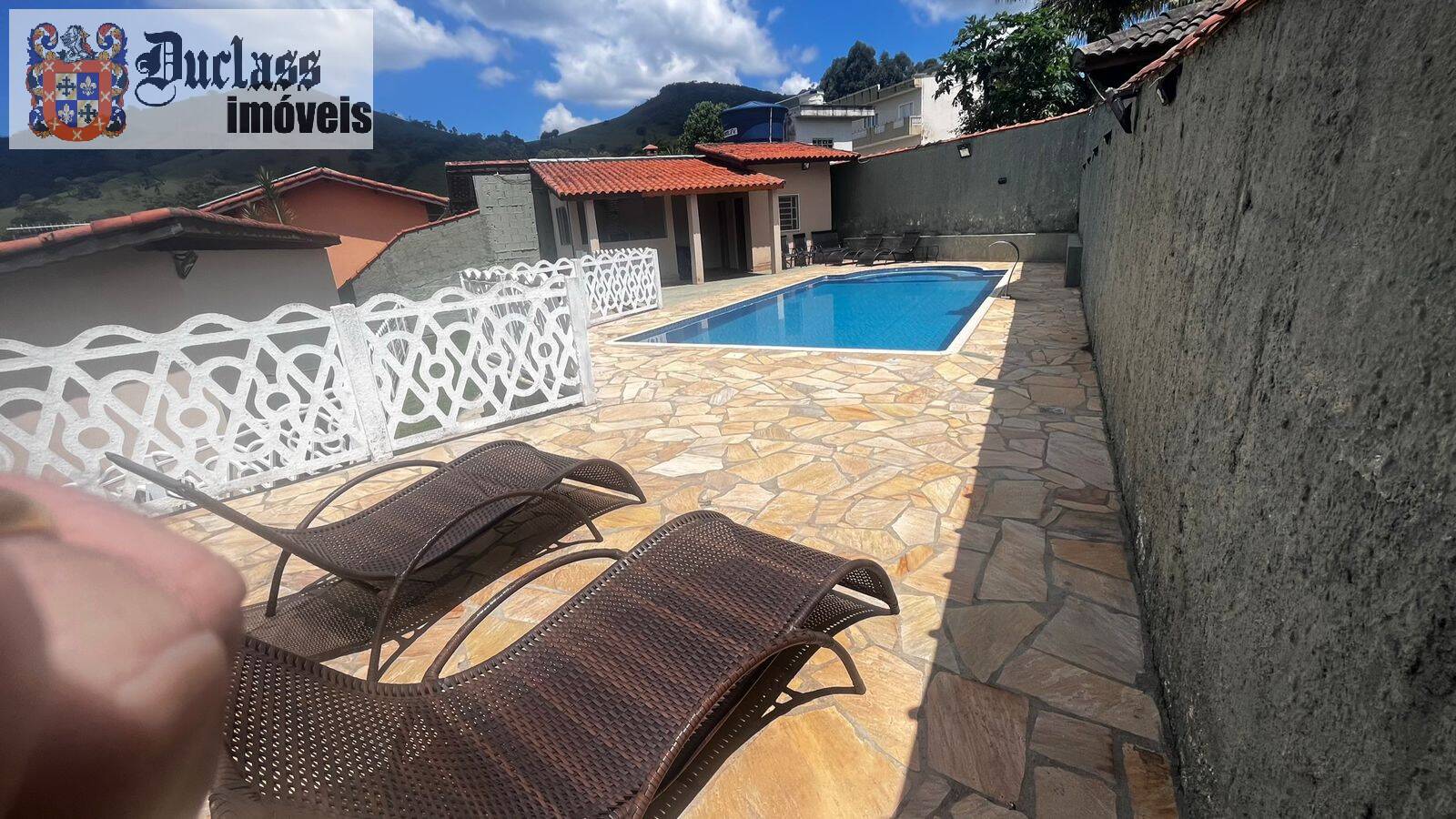 Chácara à venda com 3 quartos, 1300m² - Foto 25