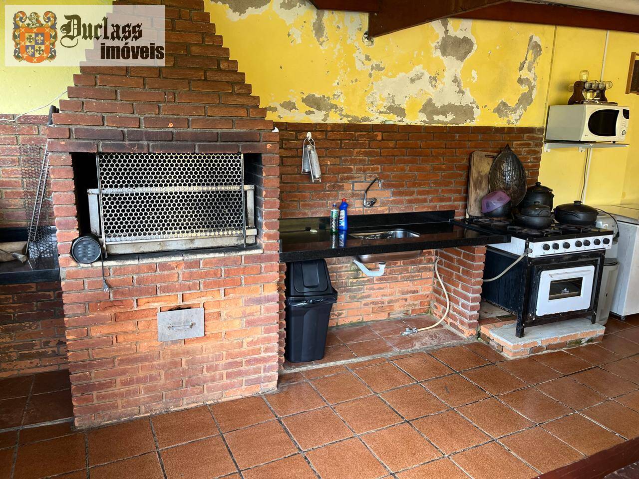Chácara à venda com 4 quartos, 2131m² - Foto 13