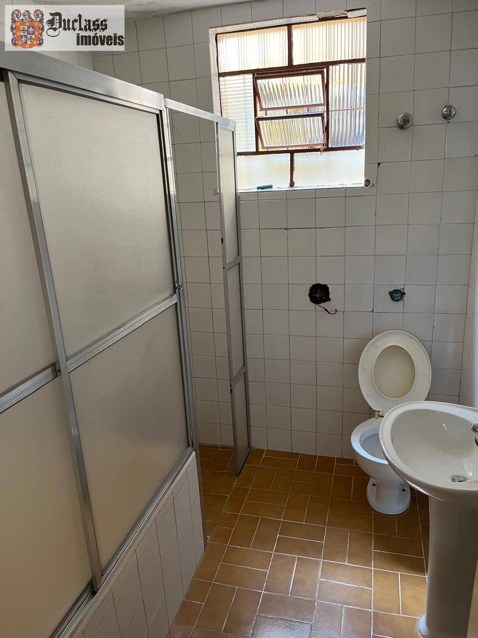 Chácara à venda com 4 quartos, 2131m² - Foto 10