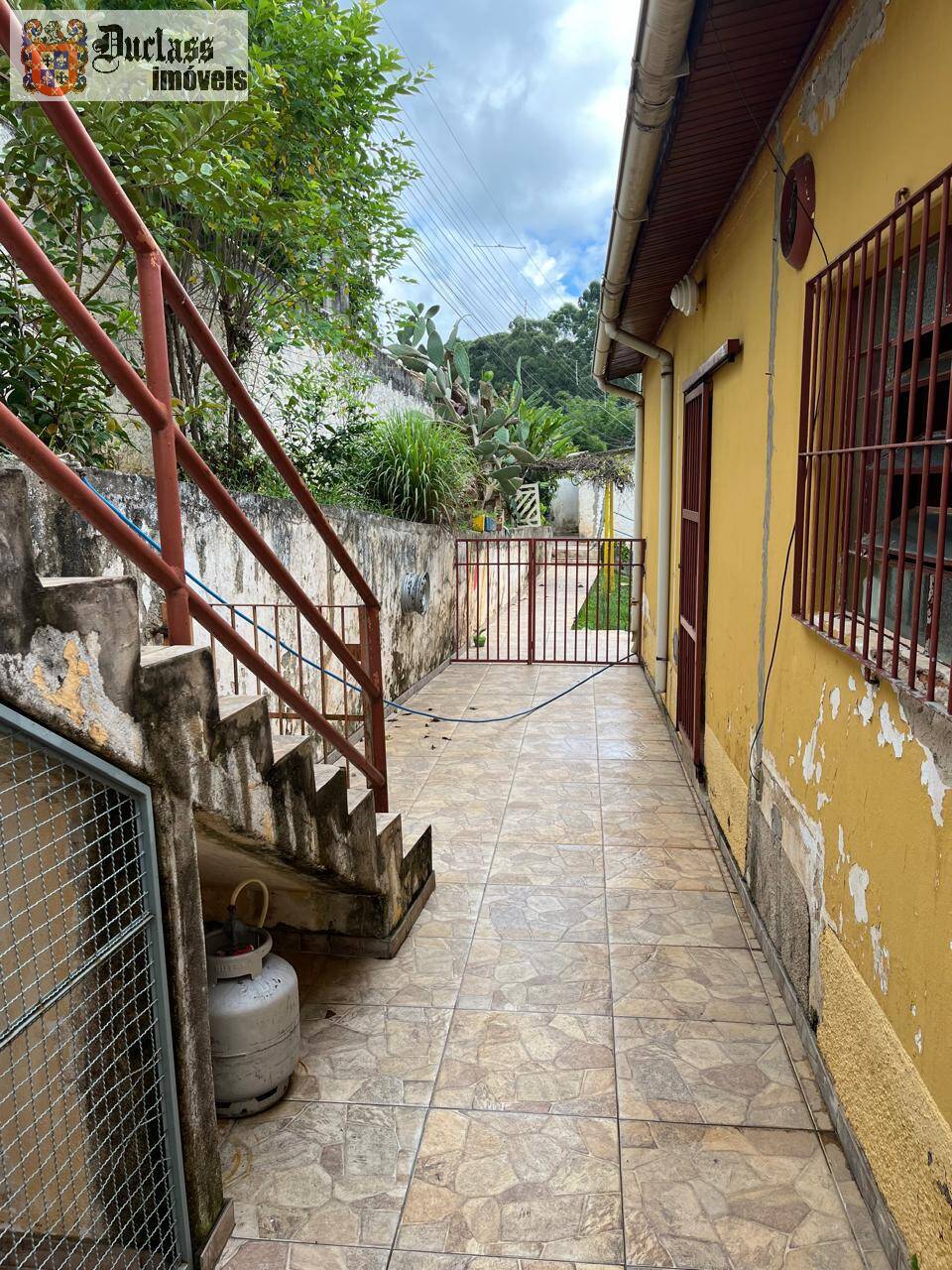 Chácara à venda com 4 quartos, 2131m² - Foto 16