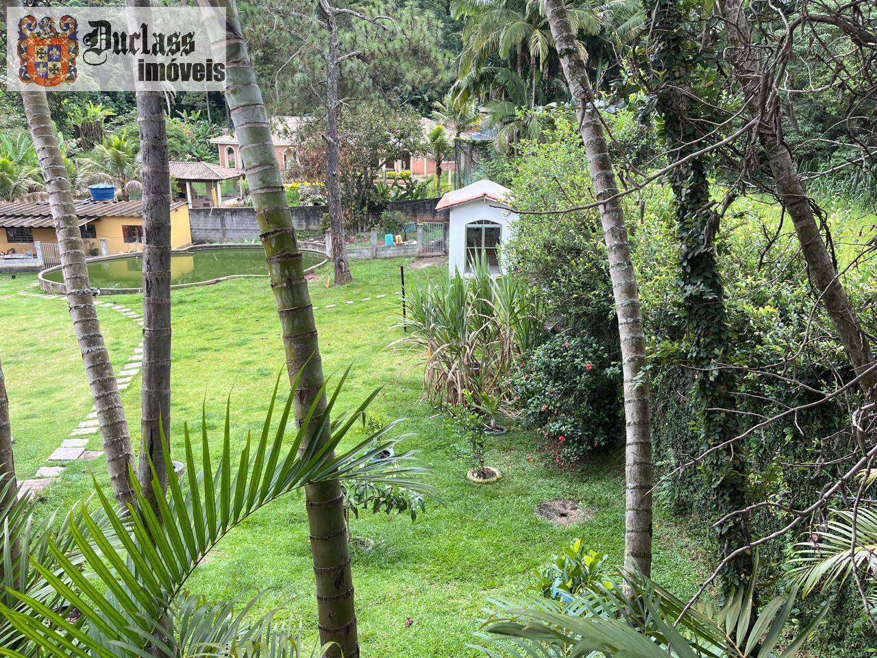 Chácara à venda com 4 quartos, 2131m² - Foto 14