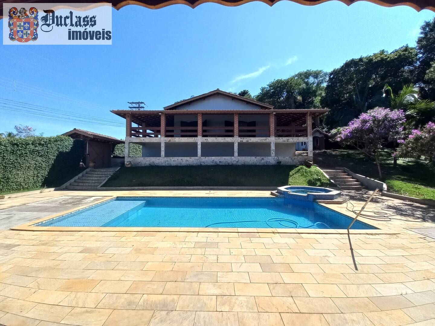 Chácara à venda com 3 quartos, 613m² - Foto 1