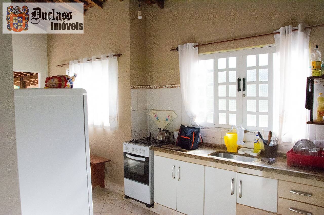 Chácara à venda com 2 quartos, 110m² - Foto 12