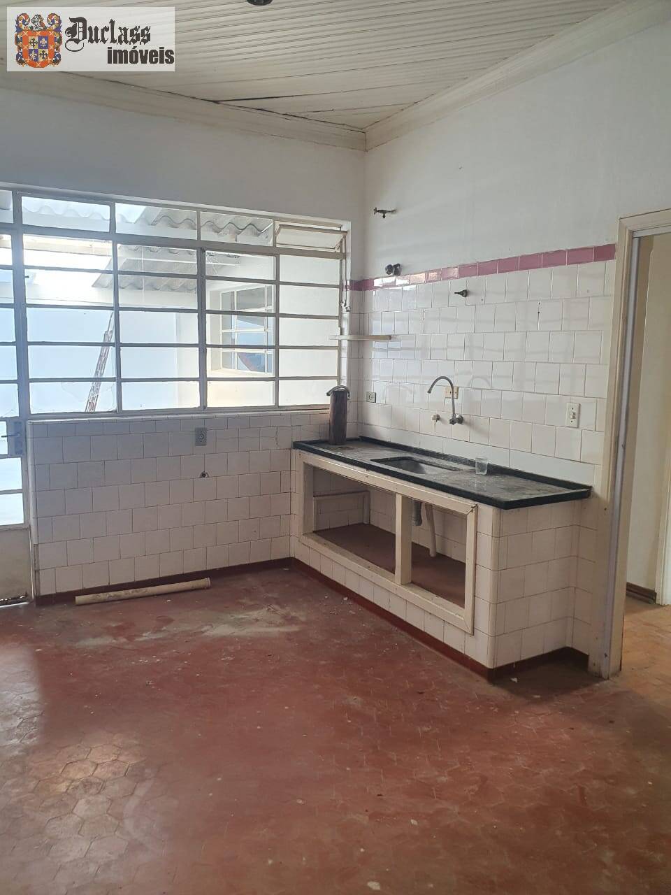 Casa à venda com 3 quartos, 150m² - Foto 6