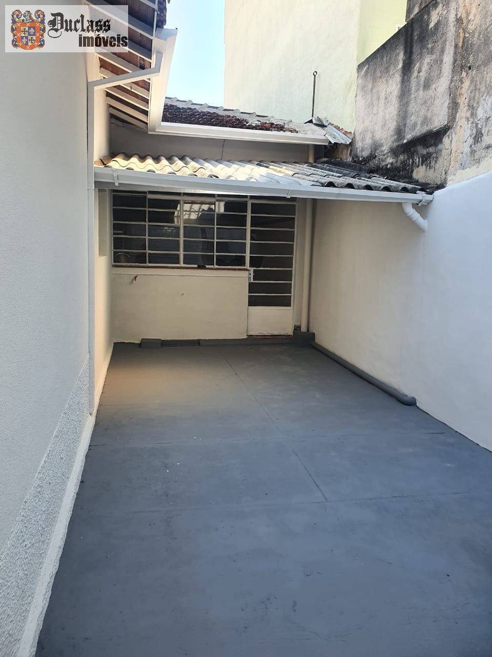 Casa à venda com 3 quartos, 150m² - Foto 11