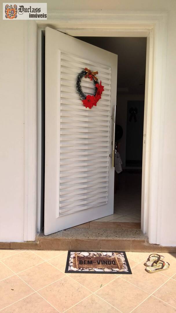 Sobrado à venda com 2 quartos, 180m² - Foto 52