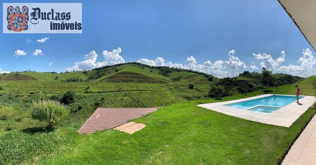 Casa à venda com 8 quartos, 400m² - Foto 3