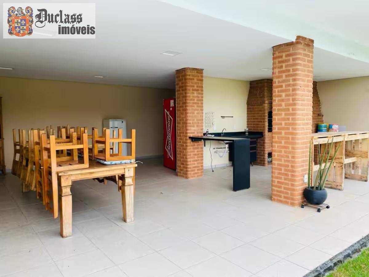 Casa à venda com 8 quartos, 400m² - Foto 5