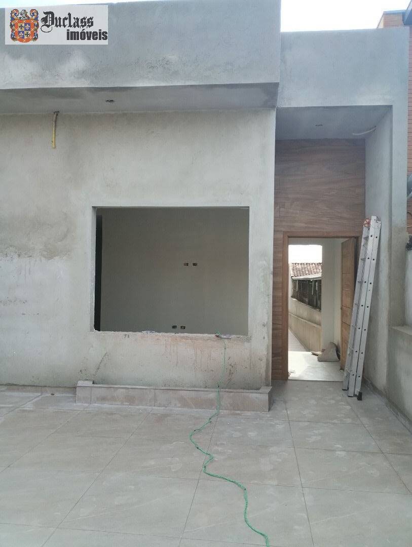 Casa à venda com 2 quartos, 105m² - Foto 4