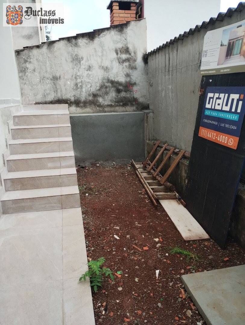 Casa à venda com 2 quartos, 105m² - Foto 8