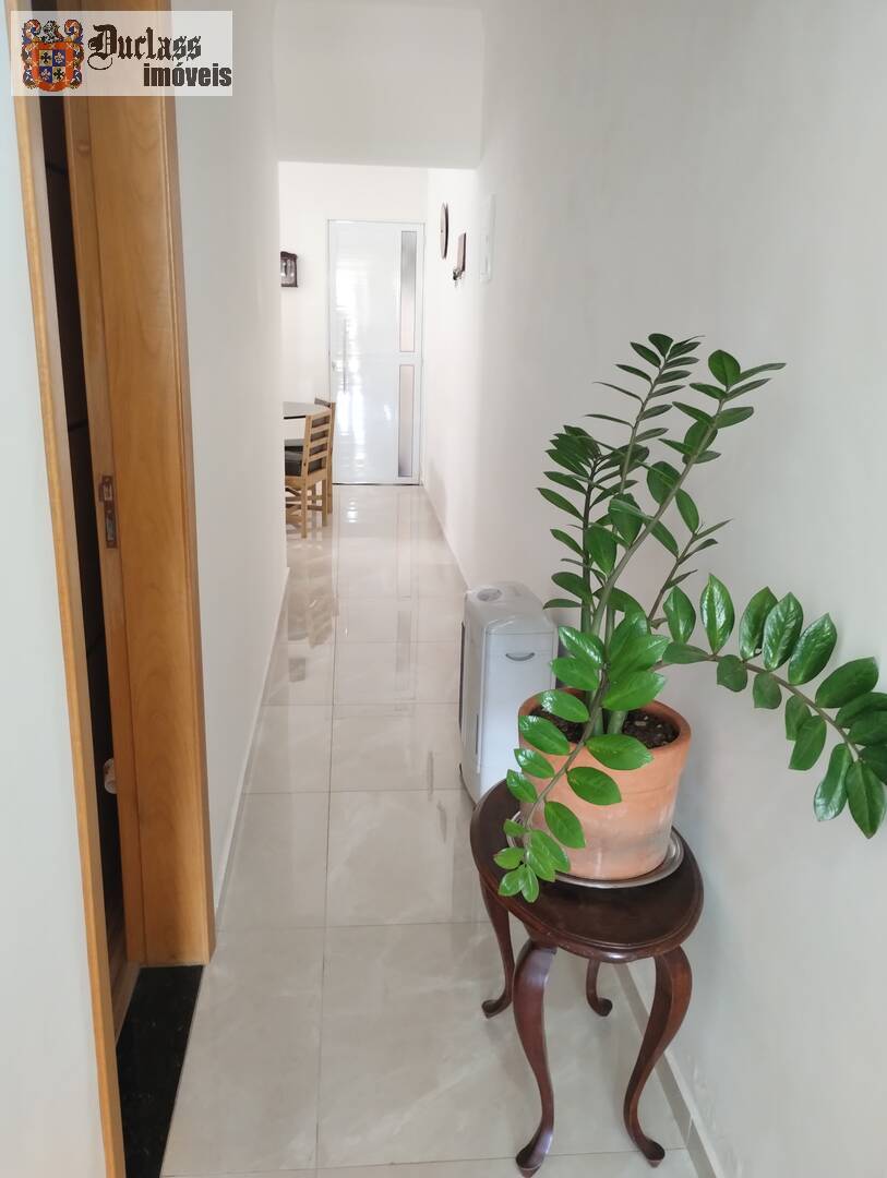 Casa à venda com 3 quartos, 106m² - Foto 4