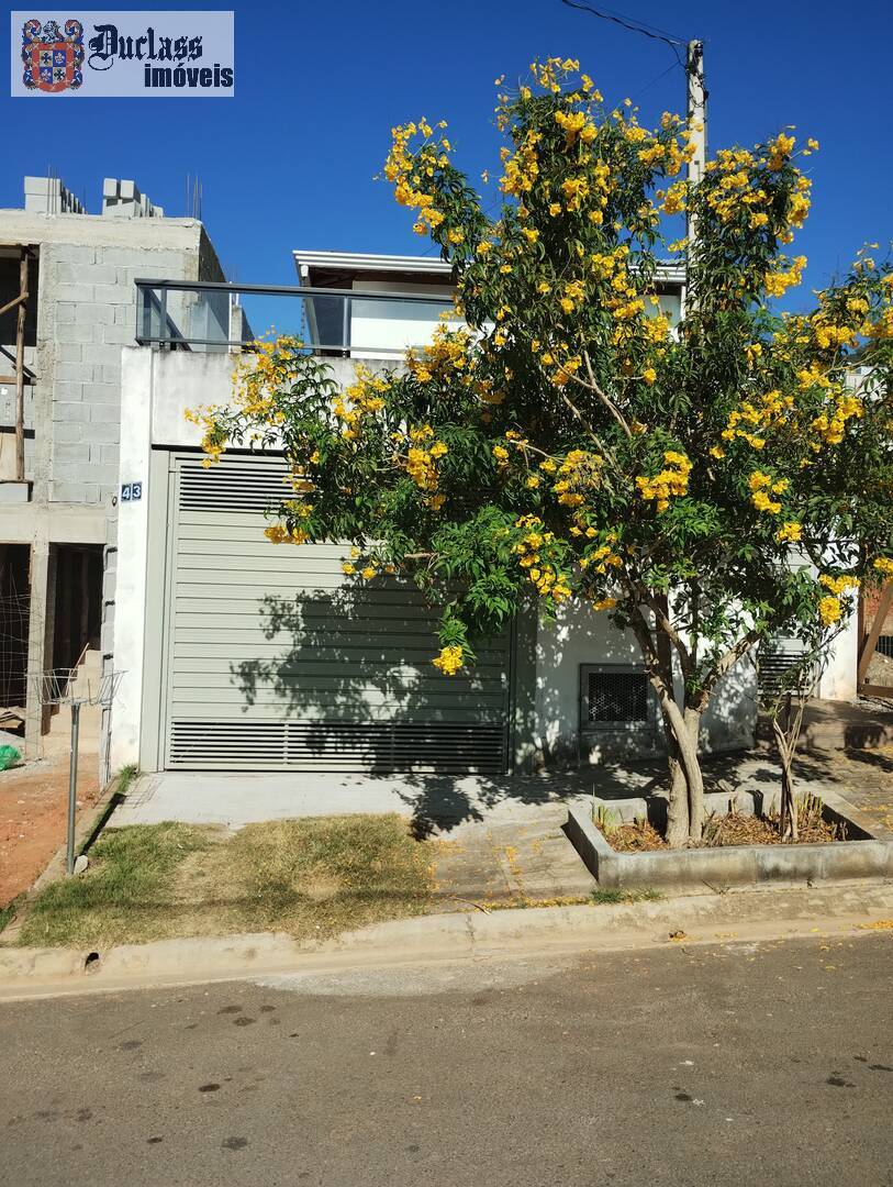 Casa à venda com 3 quartos, 106m² - Foto 16