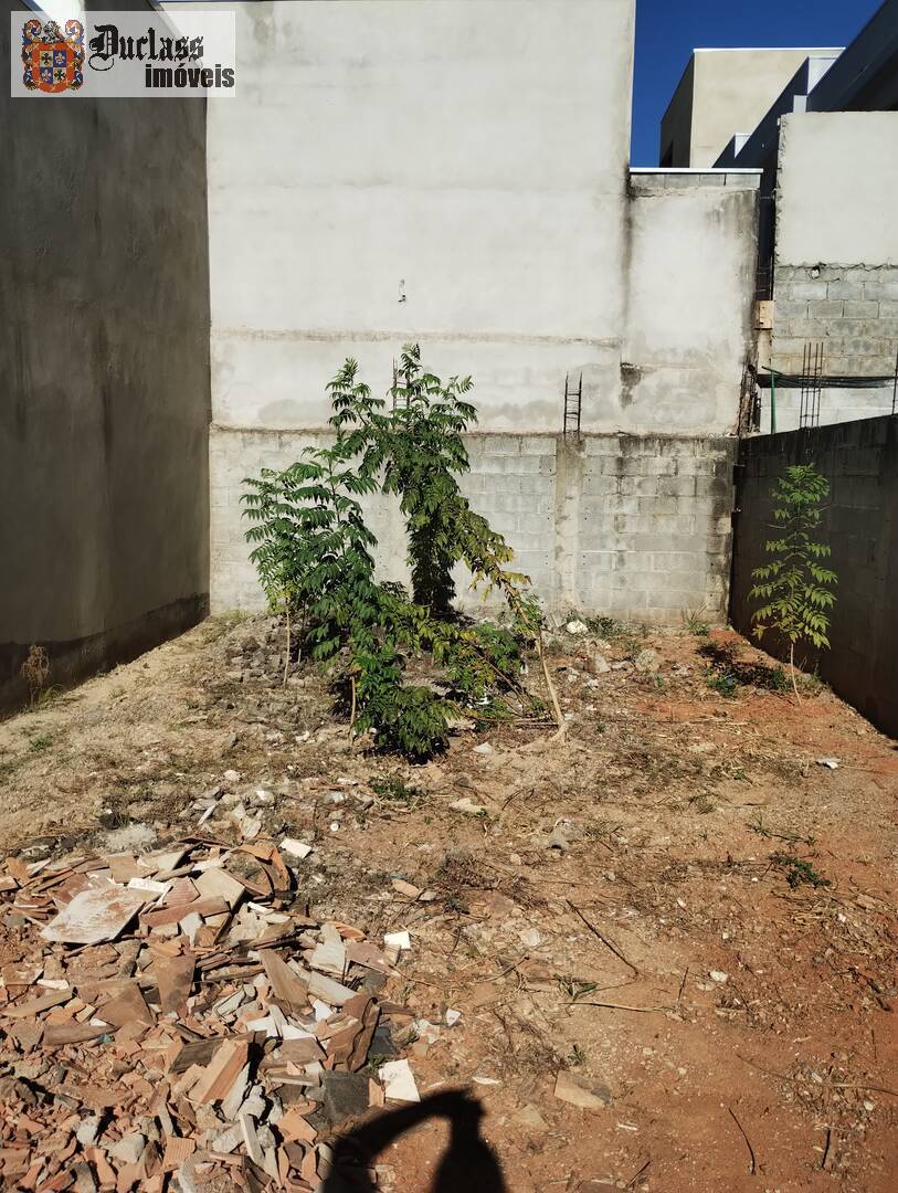 Casa à venda com 3 quartos, 106m² - Foto 25