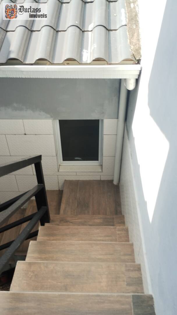 Casa à venda com 3 quartos, 106m² - Foto 35