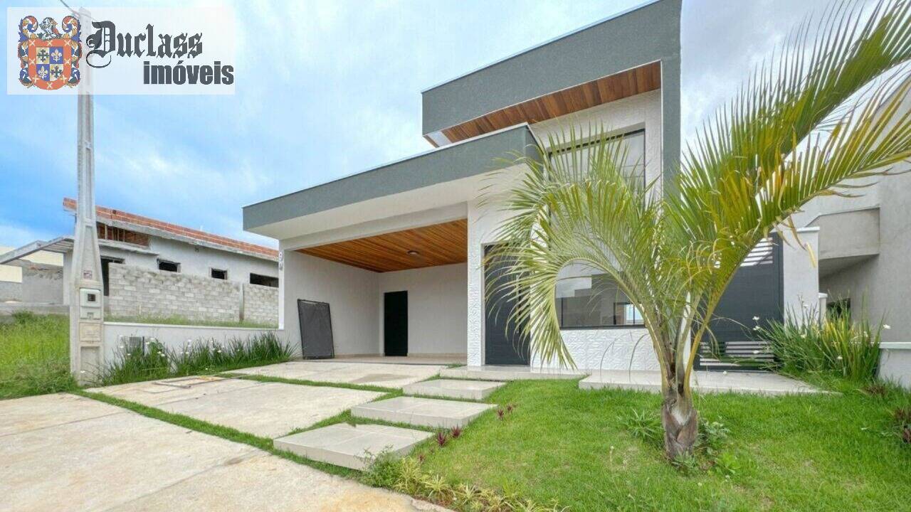 Casa à venda com 3 quartos, 135m² - Foto 2
