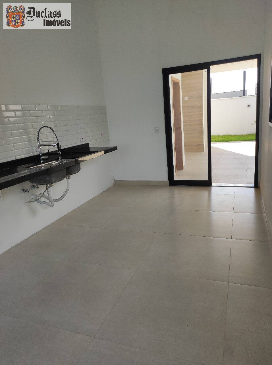 Casa à venda com 3 quartos, 135m² - Foto 27