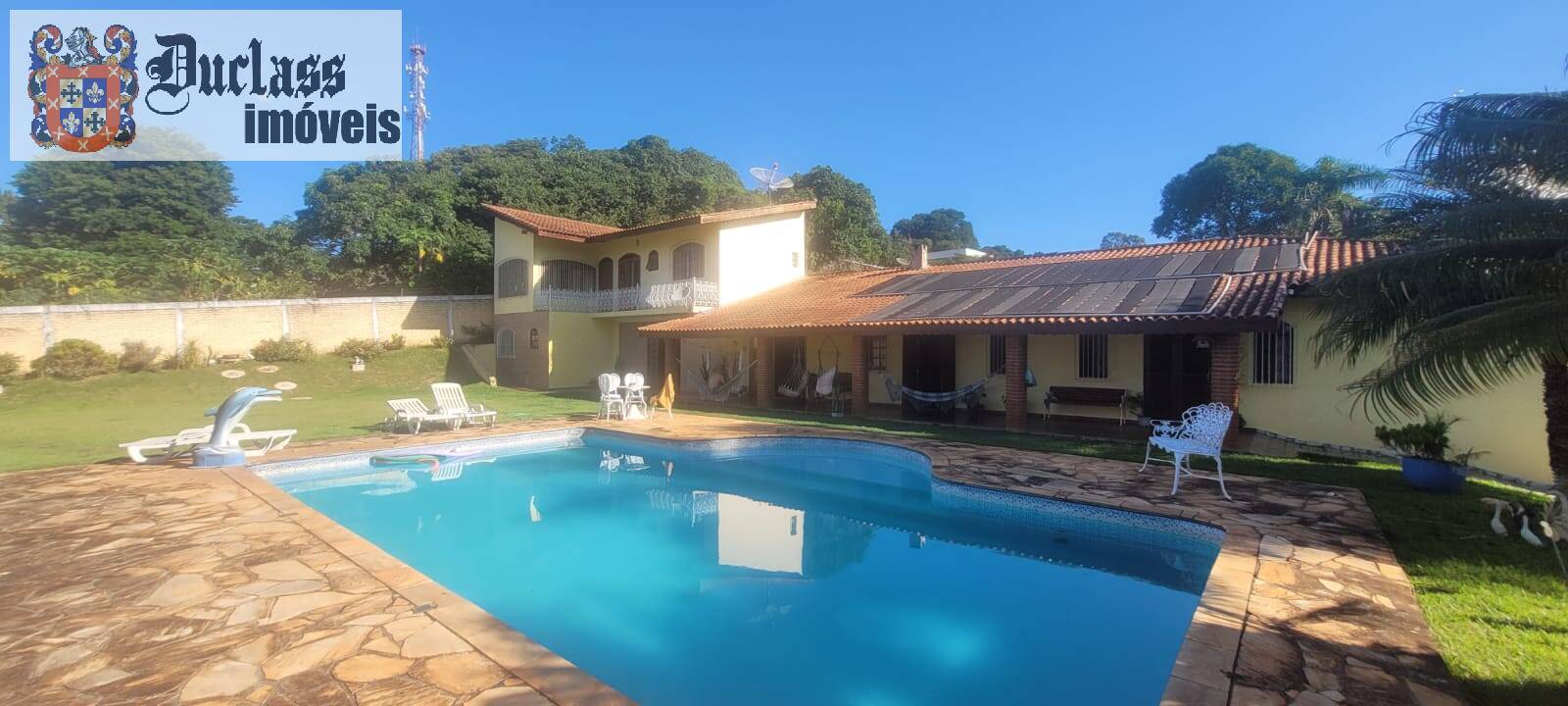 Chácara à venda com 3 quartos, 400m² - Foto 1