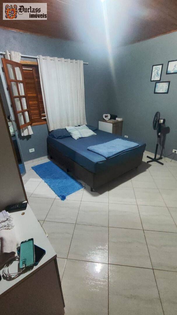 Chácara à venda com 3 quartos, 200m² - Foto 13