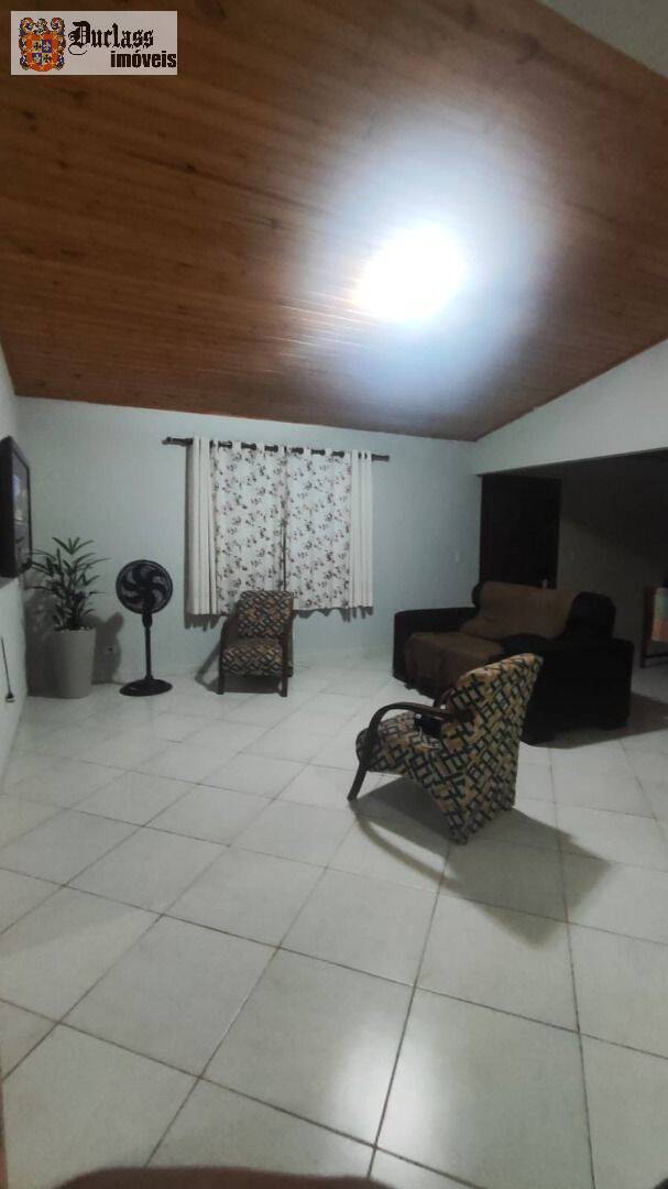 Chácara à venda com 3 quartos, 200m² - Foto 14