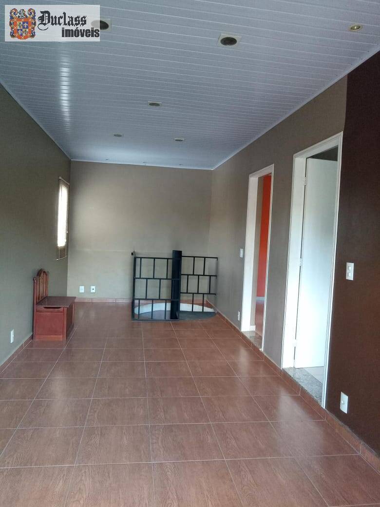 Chácara à venda com 6 quartos, 540m² - Foto 12