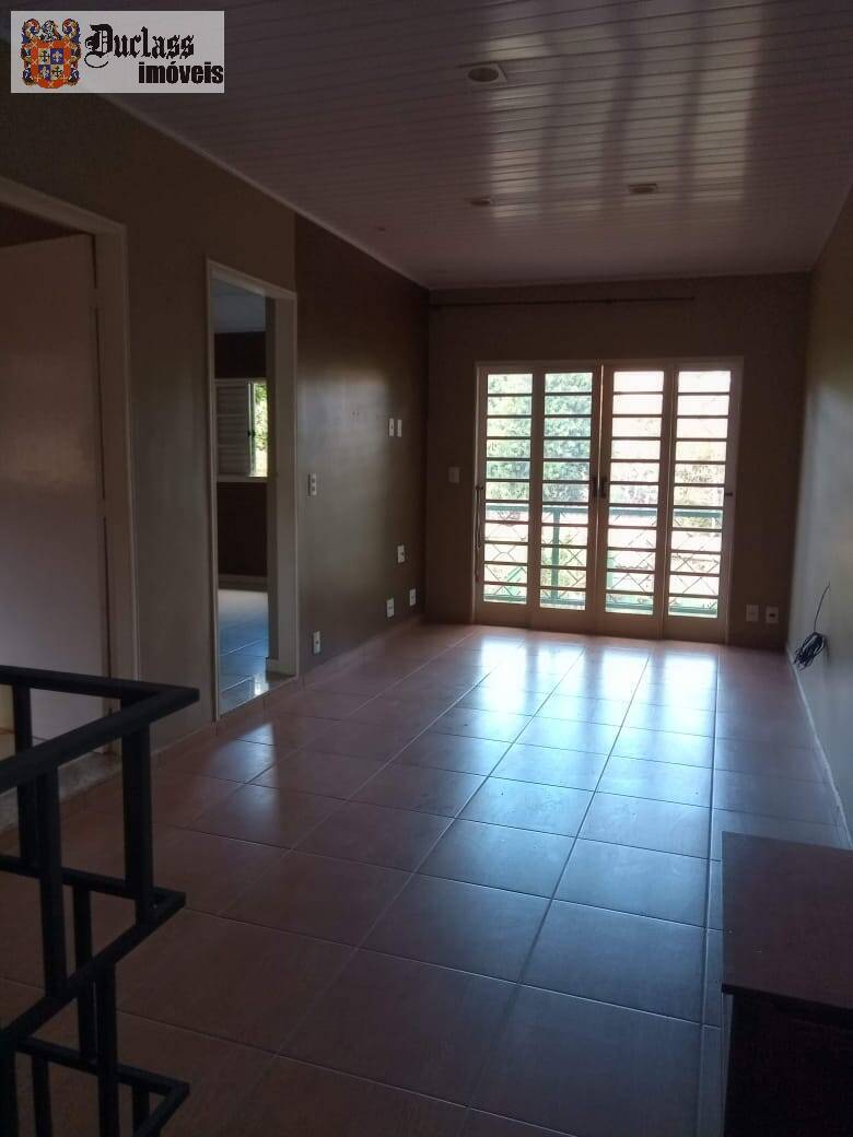 Chácara à venda com 6 quartos, 540m² - Foto 13