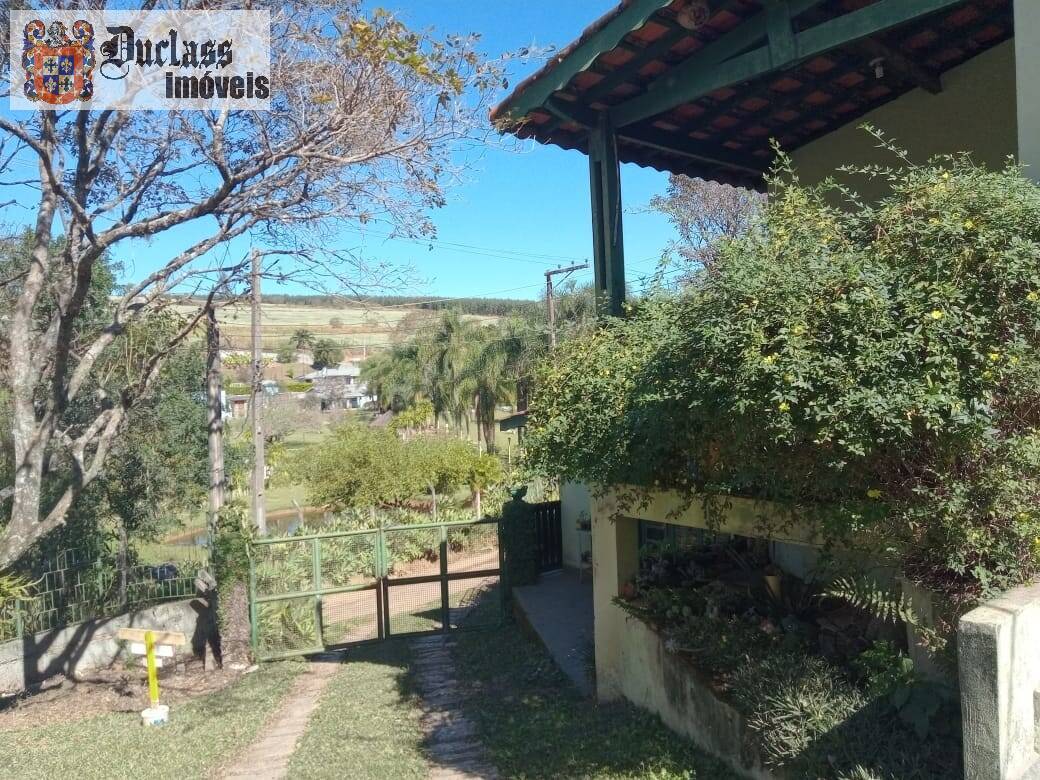 Chácara à venda com 6 quartos, 540m² - Foto 30
