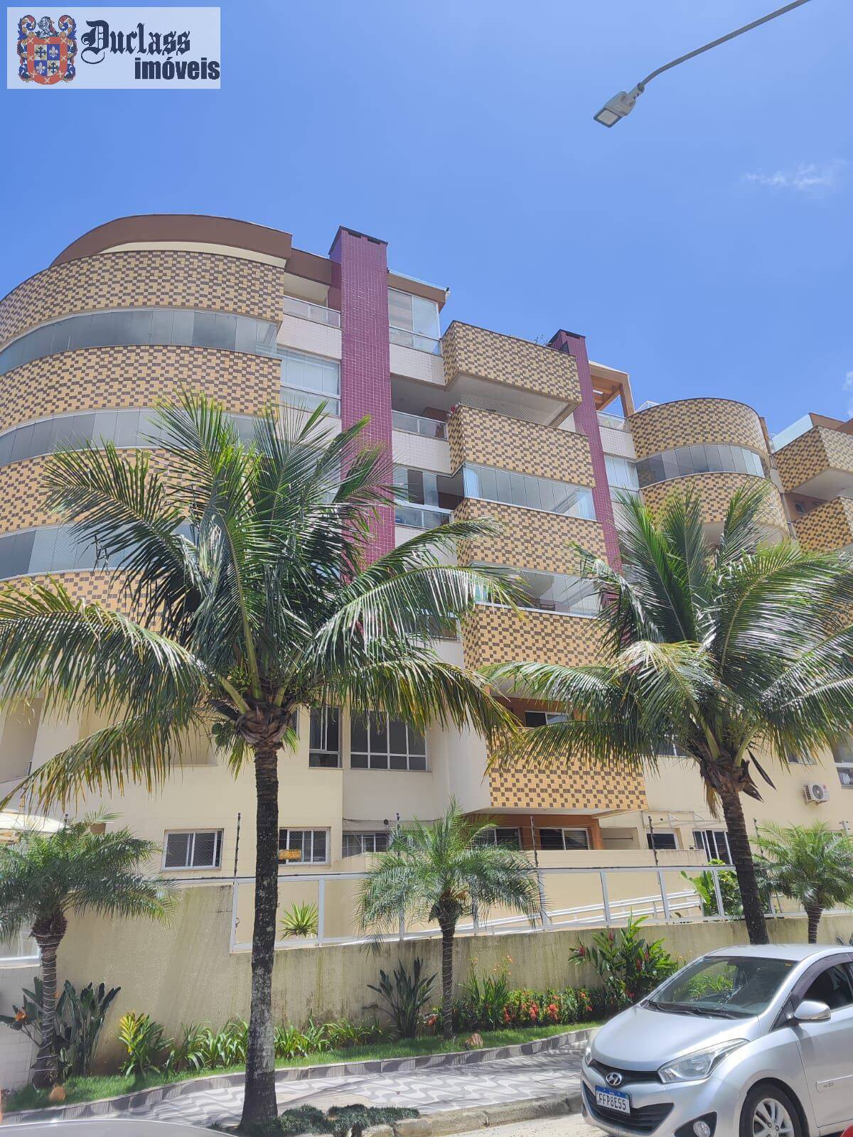 Cobertura à venda com 3 quartos, 221m² - Foto 1