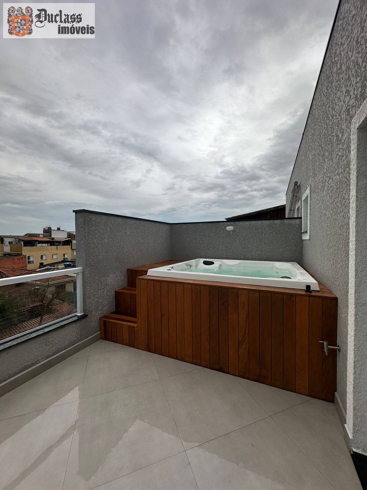 Cobertura à venda com 2 quartos, 120m² - Foto 3