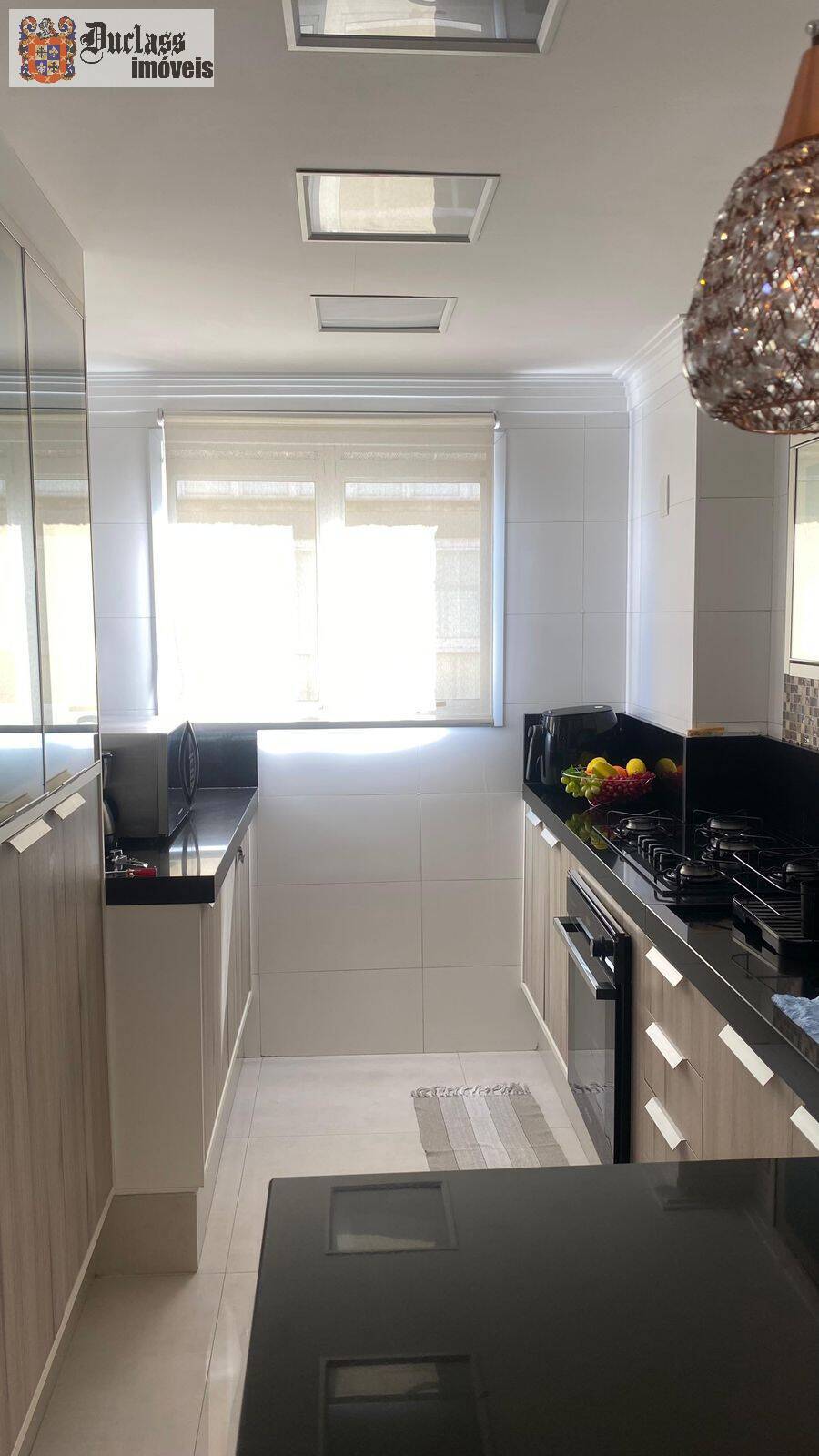 Apartamento à venda com 2 quartos, 136m² - Foto 2